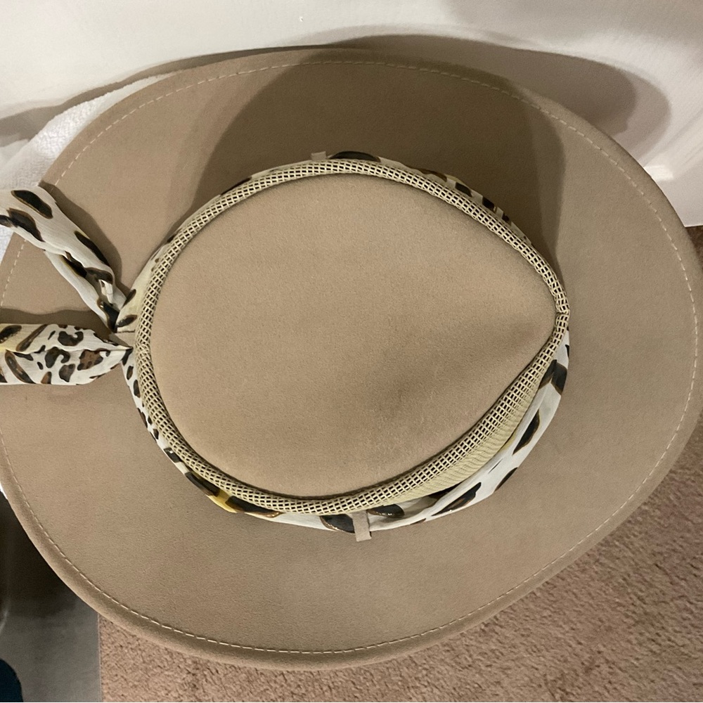 Women’s Australian Hat